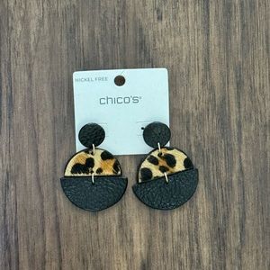 Sweater By Chicos In Animal Print, Size: S main image 1